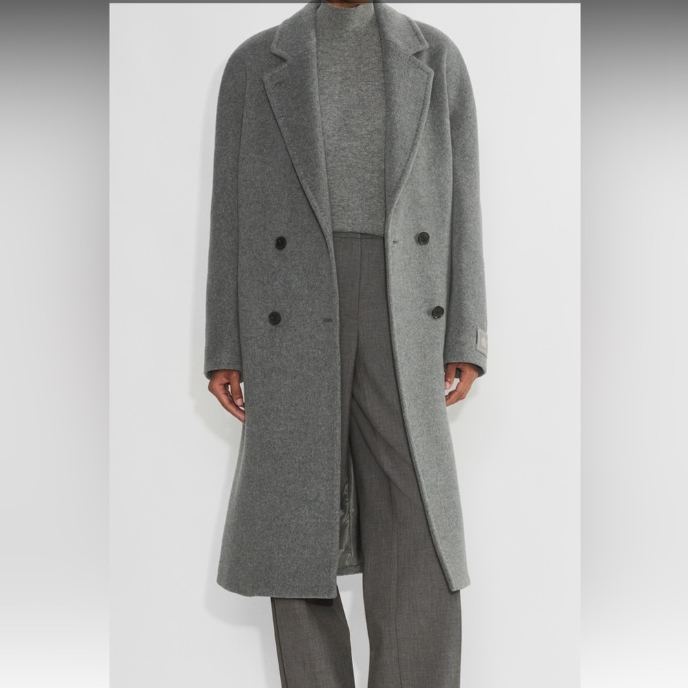 Wool/cashmere Babaton Slouch coat. Size small. Great condition!